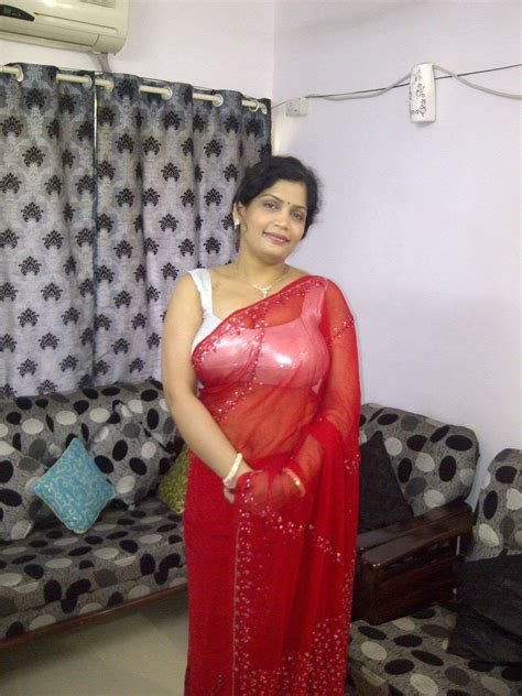 indian milf nude pics|Hyderabad aunty porn pics